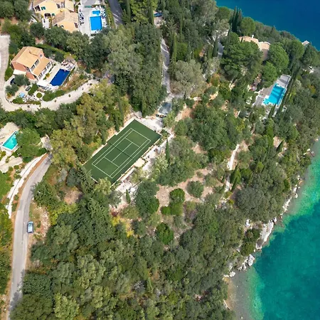 Anastar Villa *