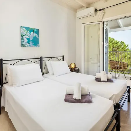 Anastar * Agios Stefanos Kassiopi